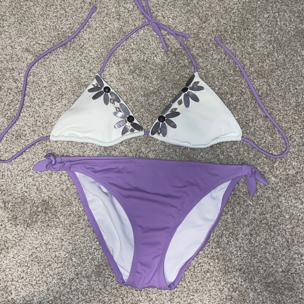 Shell detail Bikini